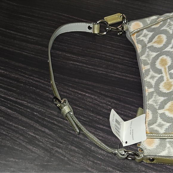 Coach Kristin Ikat OP Art Hobo Flap Shoulder Bag. NWT - Picture 10 of 15